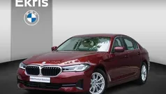 Rood Gebruikt 2021 BMW 520 M Sport Sedan | € 38.400 (Eerlijke prijs)