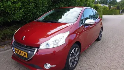 Occasion Peugeot 208 Allure 120 PK (88 kW) 2013 Hatchback