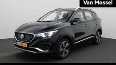 Zwart Gebruikt 2021 MG ZS Luxury SUV | € 16.495 (Eerlijke prijs)
