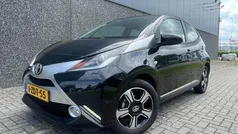 Zwart Gebruikt 2014 Toyota Aygo X-clusiv Hatchback | € 6.795 (Eerlijke prijs)