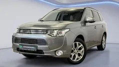Gebruikt 2014 Mitsubishi Outlander Instyle SUV | € 12.988 (Eerlijke prijs)