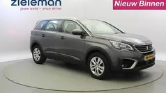 Grijs Gebruikt 2017 Peugeot 5008 MPV | € 13.835 (Eerlijke prijs)