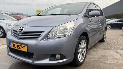 Blauw Gebruikt 2012 Toyota Verso Business Edition MPV | € 6.650 (Goede deal)