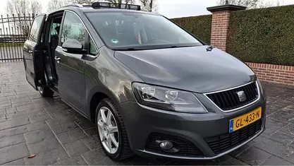 Grijs (metallic) Gebruikt 2011 Seat Alhambra Style MPV | € 7.445 (Goede deal)