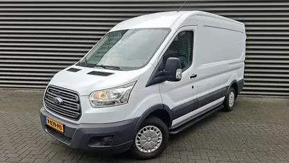 Wit Occasion 2019 Ford Transit Trend Van | € 13.450 (Eerlijke prijs)
