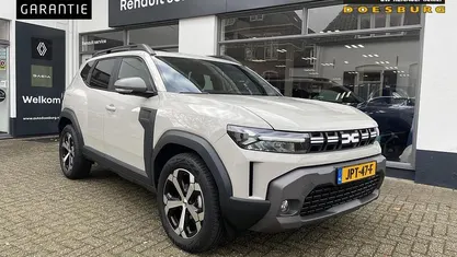 Occasion 2025 Dacia Duster Journey SUV | € 28.500 (Eerlijke prijs)