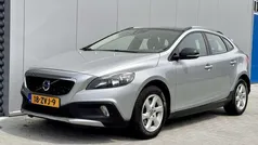 Gebruikt 2013 Volvo V40 CC Momentum Stationwagen | € 11.990 (Eerlijke prijs)