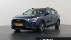 Blauw Gebruikt 2023 Ford Focus ST-Line Stationwagen | € 24.830 (Eerlijke prijs)