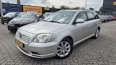 Gebruikt 2006 Toyota Avensis Luna Stationwagen | € 2.750 (Eerlijke prijs)
