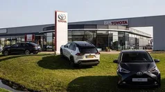 Grijs metallic Nieuw 2025 Toyota bZ4X Premium SUV | € 50.999 (Eerlijke prijs)