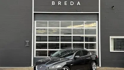 Grijs Gebruikt 2013 Jaguar XF Business Edition Sedan | € 7.795 (Eerlijke prijs)