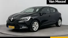 Zwart Gebruikt 2022 Renault Clio V Zen Hatchback | € 20.435 (Goede deal)