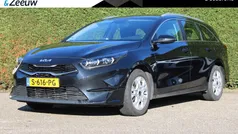 Zwart Gebruikt 2023 Kia Ceed Stationwagen | € 22.830 (Eerlijke prijs)