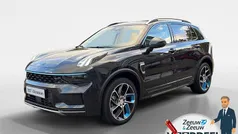Zwart Gebruikt 2021 Lynk & Co 01 SUV | € 22.940 (Eerlijke prijs)