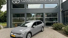 Grijs Gebruikt 2021 VW Golf VIII Life Stationwagen | € 21.500 (Eerlijke prijs)
