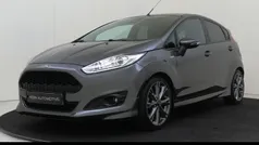 Grijs, metallic lak Gebruikt 2017 Ford Fiesta ST-Line Hatchback | € 10.950 (Goede deal)