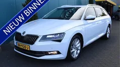 Wit Gebruikt 2019 Skoda Superb Business Line Stationwagen | € 21.950 (Goede deal)