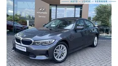 Gebruikt 2022 BMW 330e Sedan | € 30.900 (Goede deal)