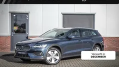 Gebruikt 2021 Volvo V60 CC Pro Stationwagen | € 33.899 (Eerlijke prijs)