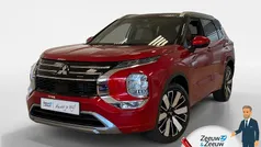 Gebruikt 2025 Mitsubishi Outlander P-HEV Instyle SUV | € 60.895 (Eerlijke prijs)