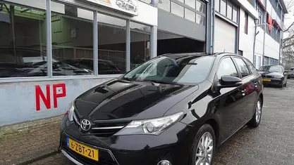 Occasion Toyota Auris Touring Sports 99 PK (72 kW) 2014 Zwart Stationwagen
