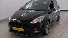 Zwart Gebruikt 2018 Ford Fiesta ST-Line Hatchback | € 12.350 (Eerlijke prijs)