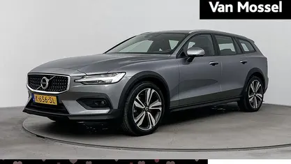 Occasion Volvo V60 CC Pro 251 PK (184 kW) 2021 Stationwagen