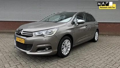 Gebruikt 2017 Citroën C4 Feel Hatchback | € 9.950 (Eerlijke prijs)