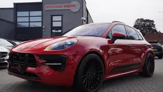 Rood, metallic lak Gebruikt 2020 Porsche Macan Sport SUV | € 82.950 (Super prijs)