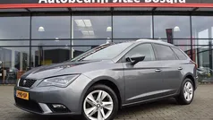 Grijs (metallic) Gebruikt 2017 Seat Leon ST Style Stationwagen | € 11.450 (Eerlijke prijs)