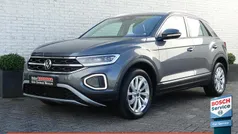 Gebruikt 2022 VW T-Roc Style SUV | € 27.900 (Eerlijke prijs)