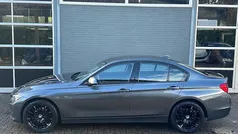 Grijs Gebruikt 2012 BMW 320 Executive Sedan | € 7.950 (Eerlijke prijs)
