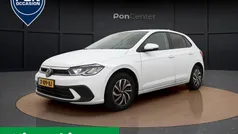 Wit Gebruikt 2023 VW Polo Life Hatchback | € 18.750 (Goede deal)