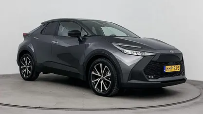 Occasion 2025 Toyota C-HR SUV | € 33.999 (Goede deal)