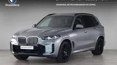 Grijs Gebruikt 2024 BMW X5 M Sport SUV | € 99.450 (Eerlijke prijs)