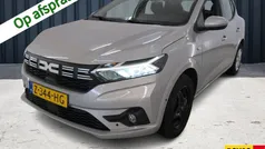 Grijs Gebruikt 2024 Dacia Sandero Expression Hatchback | € 16.900 (Goede deal)