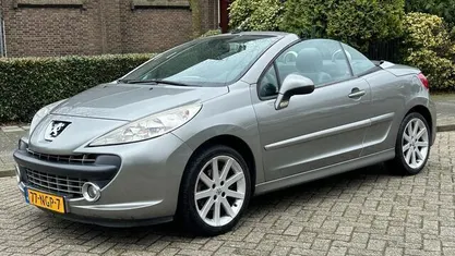 Occasion Peugeot 207 CC Sport 150 PK (110 kW) 2008 Grijs, metallic lak Cabriolet