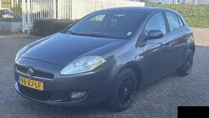 Occasion 2007 Fiat Bravo Hatchback | € 2.500 (Eerlijke prijs)