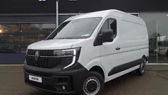 Wit Gebruikt 2024 Renault Master Van | € 34.777 (Goede deal)