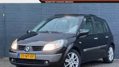 Zwart Gebruikt 2004 Renault Scénic II Luxe MPV | € 2.350 (Eerlijke prijs)