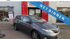 Gebruikt 2014 Toyota Auris Hybrid Plus Stationwagen | € 11.749 (Eerlijke prijs)