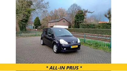 Gebruikt 2017 Renault Grand Modus Dynamique MPV | € 6.450 (Eerlijke prijs)