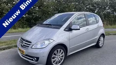 Grijs Gebruikt 2010 Mercedes A160 Elegance MPV | € 4.945 (Eerlijke prijs)
