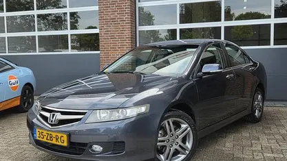 Grijs Occasion 2008 Honda Accord Sedan | € 9.495 (Eerlijke prijs)
