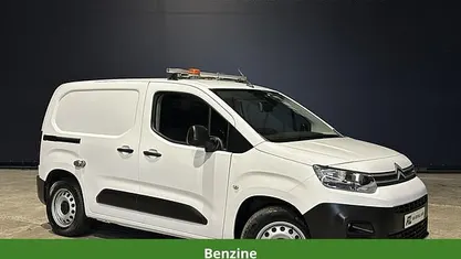 Occasion 2021 Citroën Berlingo PureTech MPV | € 16.900 (Goede deal)
