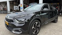 Zwart Gebruikt 2022 Citroën C4 PureTech SUV | € 21.490 (Eerlijke prijs)