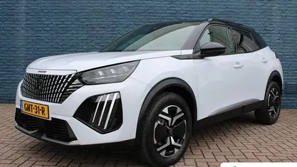 Occasion Peugeot 2008 GT 136 PK (100 kW) 2024 Wit SUV