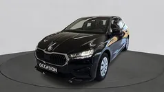 Zwart Gebruikt 2023 Skoda Fabia Ambition Hatchback | € 16.950 (Eerlijke prijs)