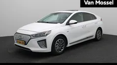 Wit Gebruikt 2021 Hyundai Ioniq 6 Premium Sedan | € 17.900 (Eerlijke prijs)