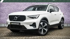Wit Gebruikt 2025 Volvo XC40 Plus SUV | € 46.899 (Eerlijke prijs)